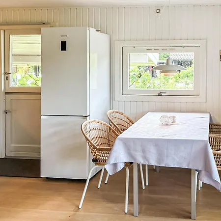 Gorgeous In With Wifi *